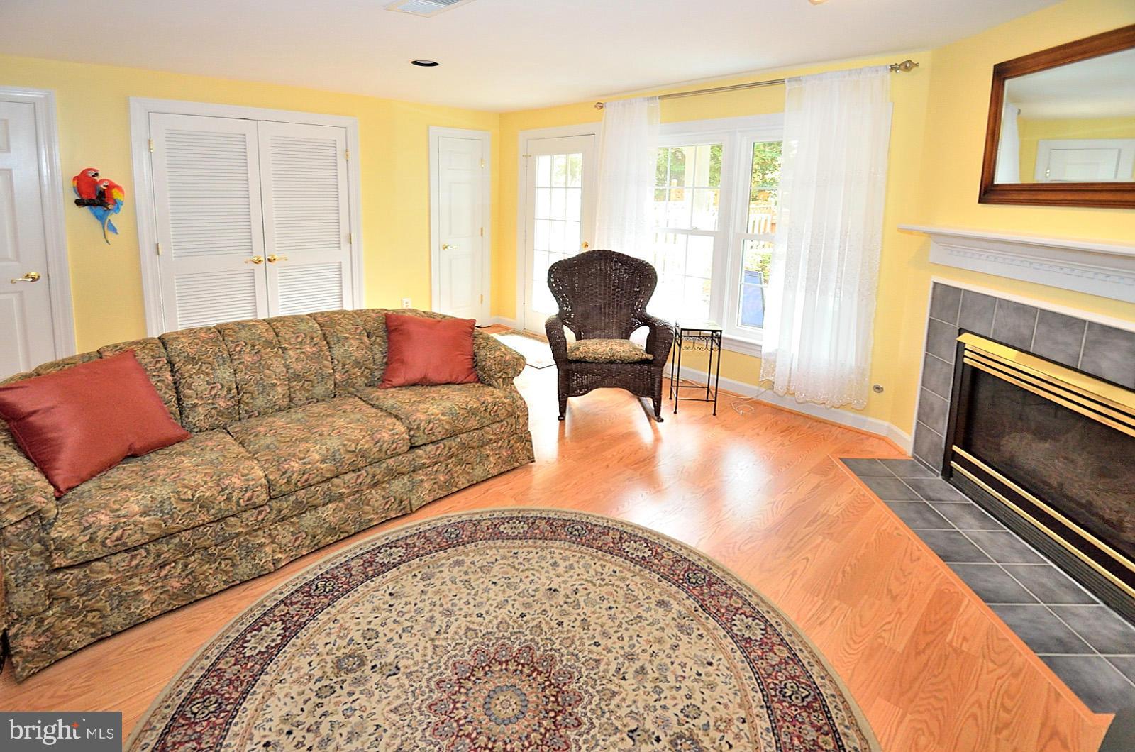 3617 Ransom Place Alexandria, VA 22306 - Photo 22 of 26 Family Room