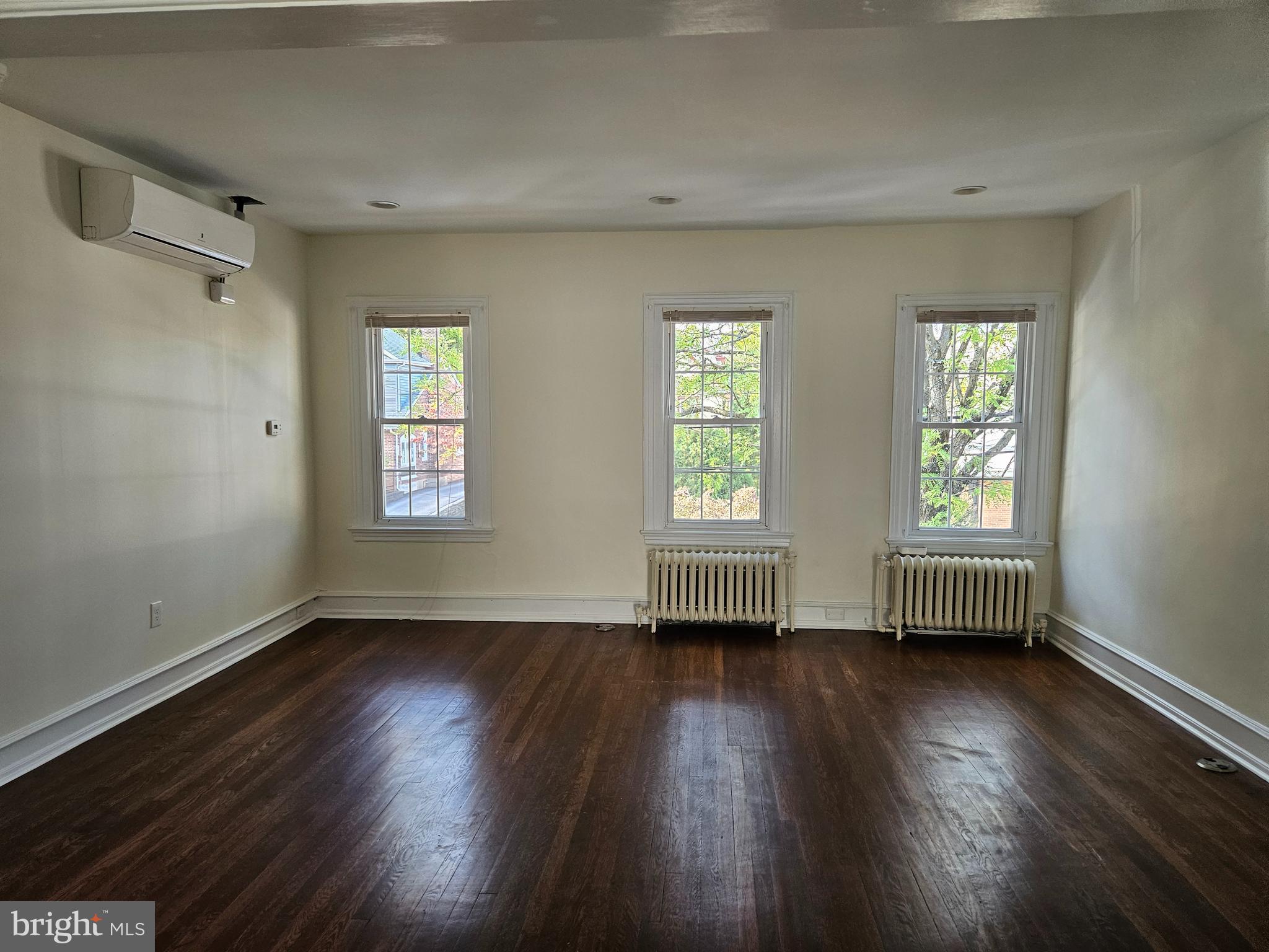 329 North Easton Road Glenside, PA 19038 - Photo 13 of 19