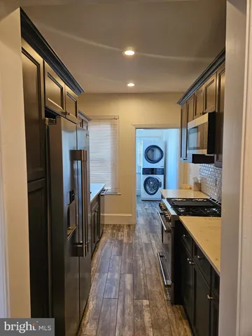 $2,100 | 329 North Easton Road, Glenside, PA 19038