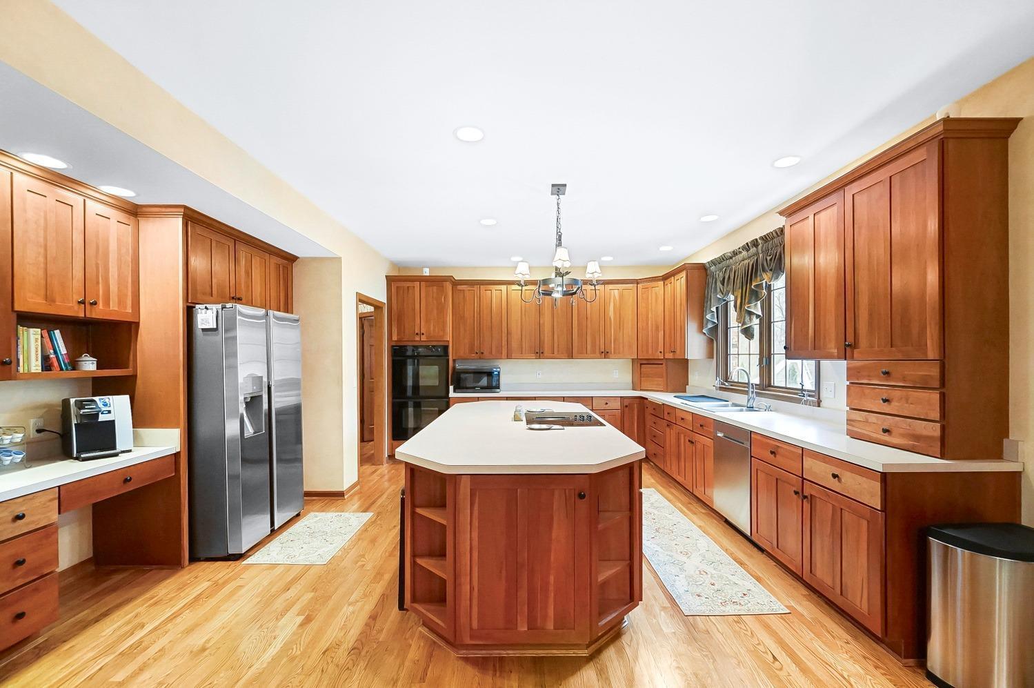 5061 Midfield Road Cincinnati, OH 45244 - Photo 5 of 50 Gallery Image 5