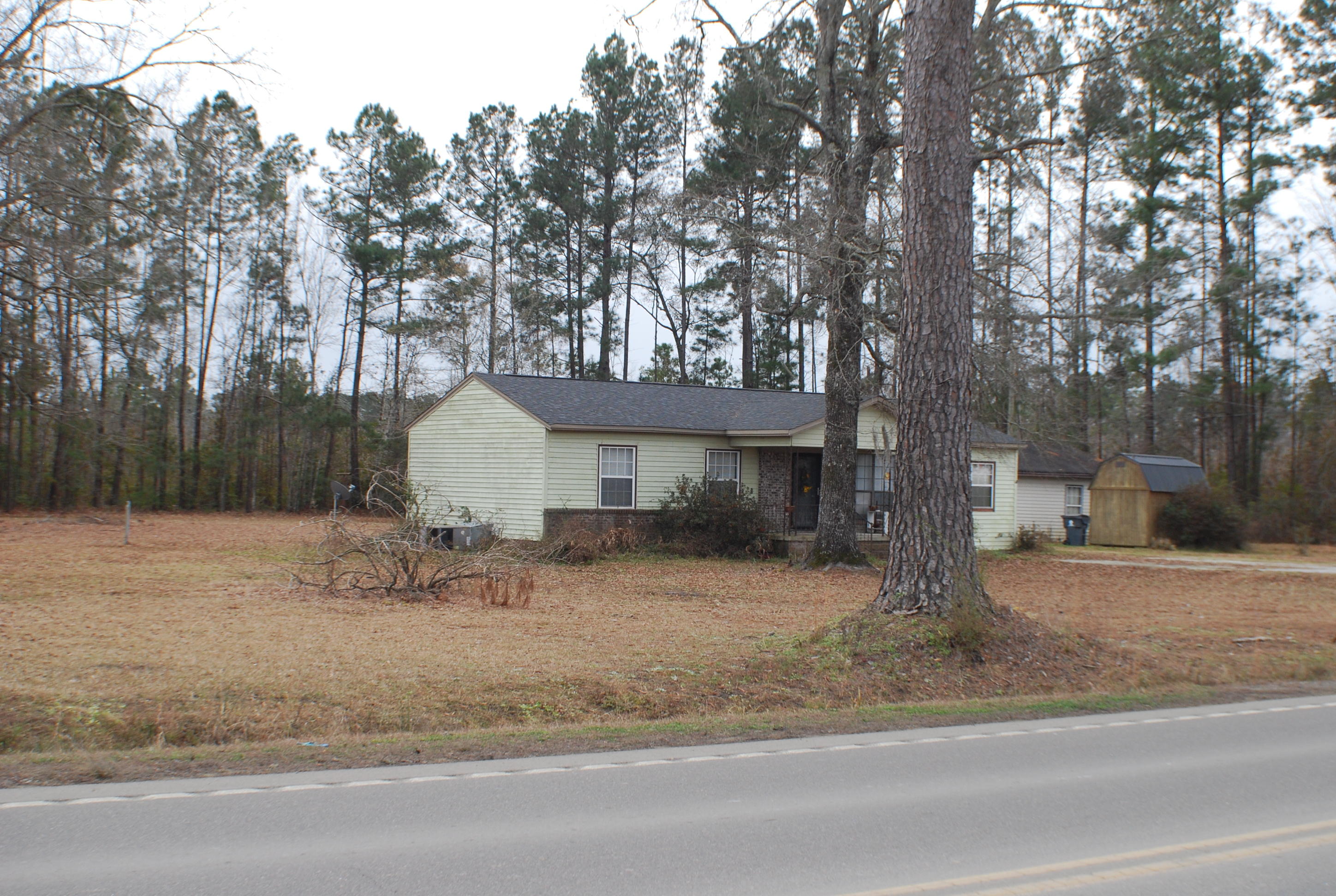 932 Jedburg Road Summerville, SC 29486 - Photo 5 of 13 DSC_7727