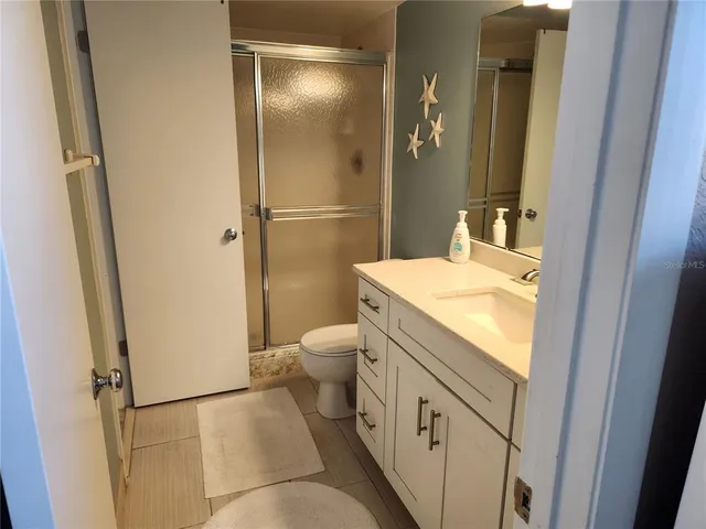 $2,500 | 5901 Bahia Del Mar Circle, Unit 124, St. Petersburg, FL 33715