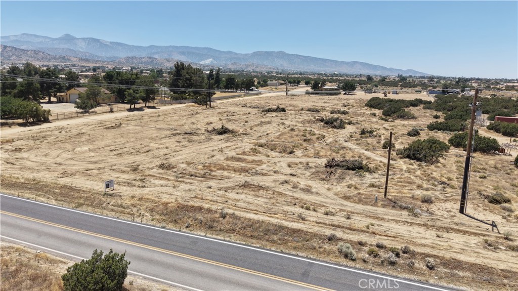 9232 Eaby Road Phelan, CA 92371 - Photo 8 of 11