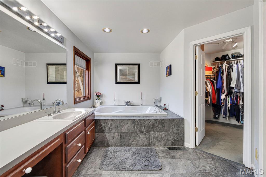 1884 Morgan Road Barnhart, MO 63012 - Photo 22 of 50