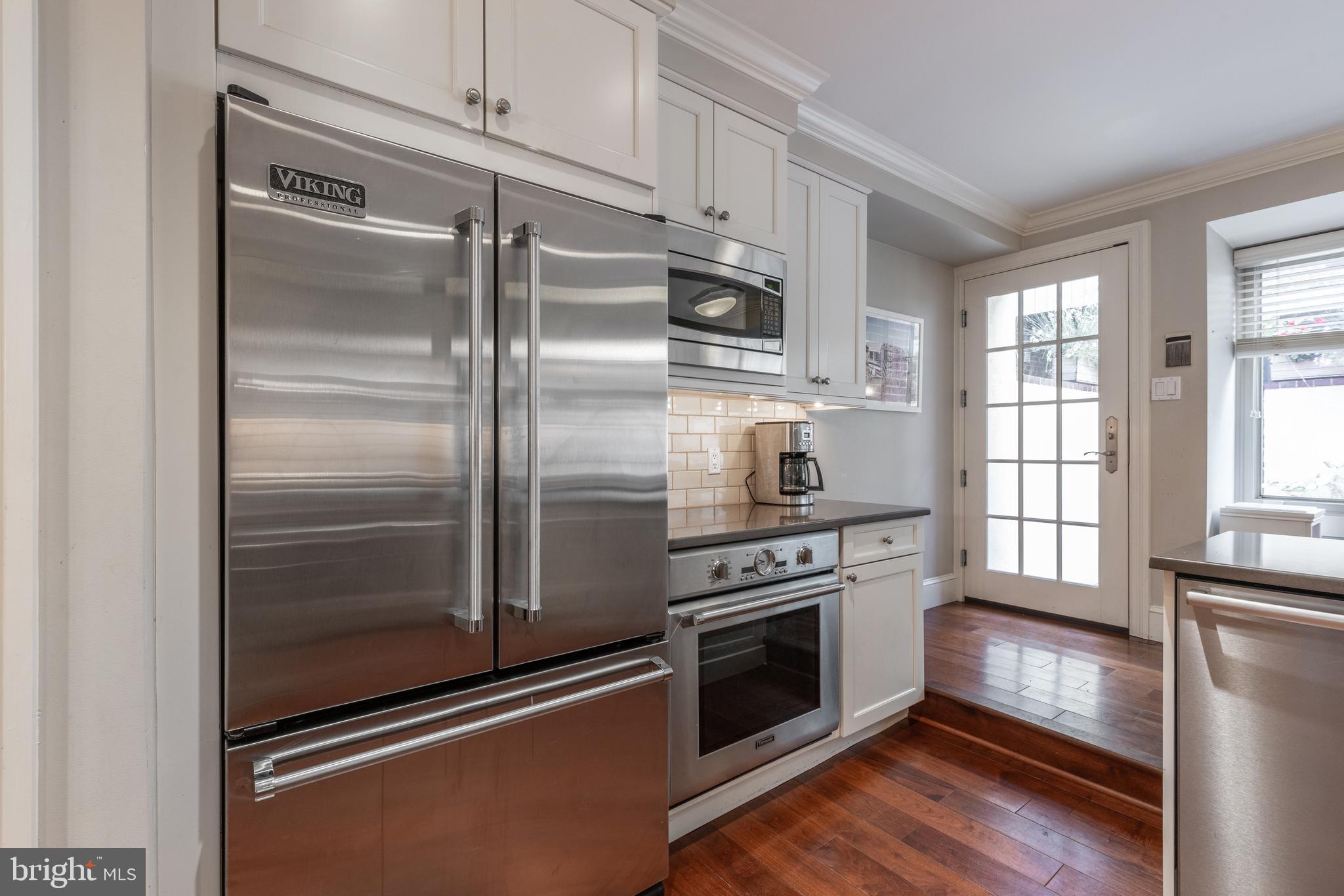 2029 Rittenhouse Square Philadelphia, PA 19103 - Photo 11 of 43 Gallery Image 11