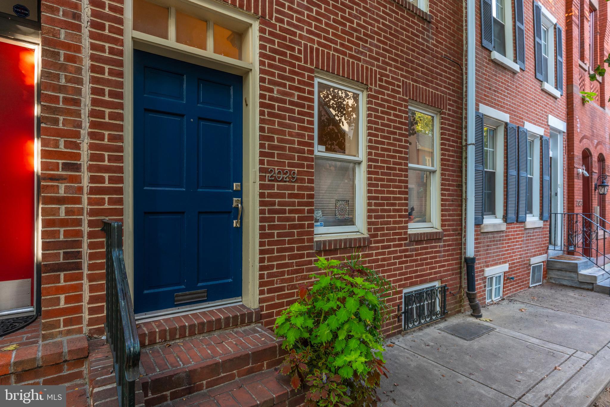 2029 Rittenhouse Square Philadelphia, PA 19103 - Photo 3 of 43 Gallery Image 3