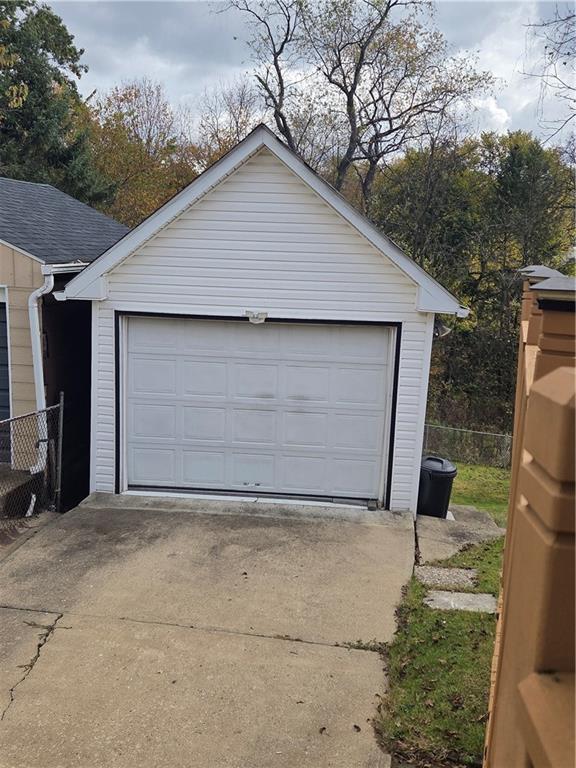 913 16th Street Aliquippa, PA 15001 - Photo 9 of 19