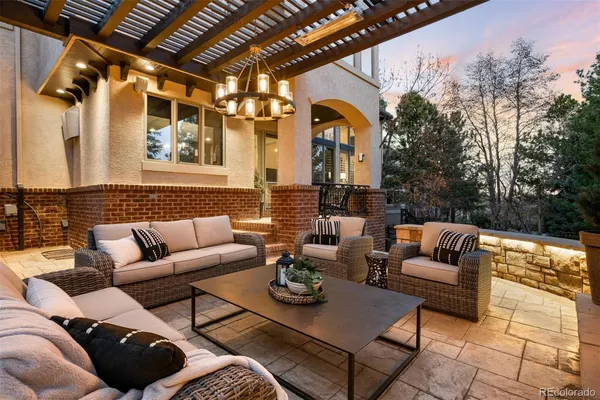 $1,985,000 | 9329 East Star Hill Trail, Lone Tree, CO 80124