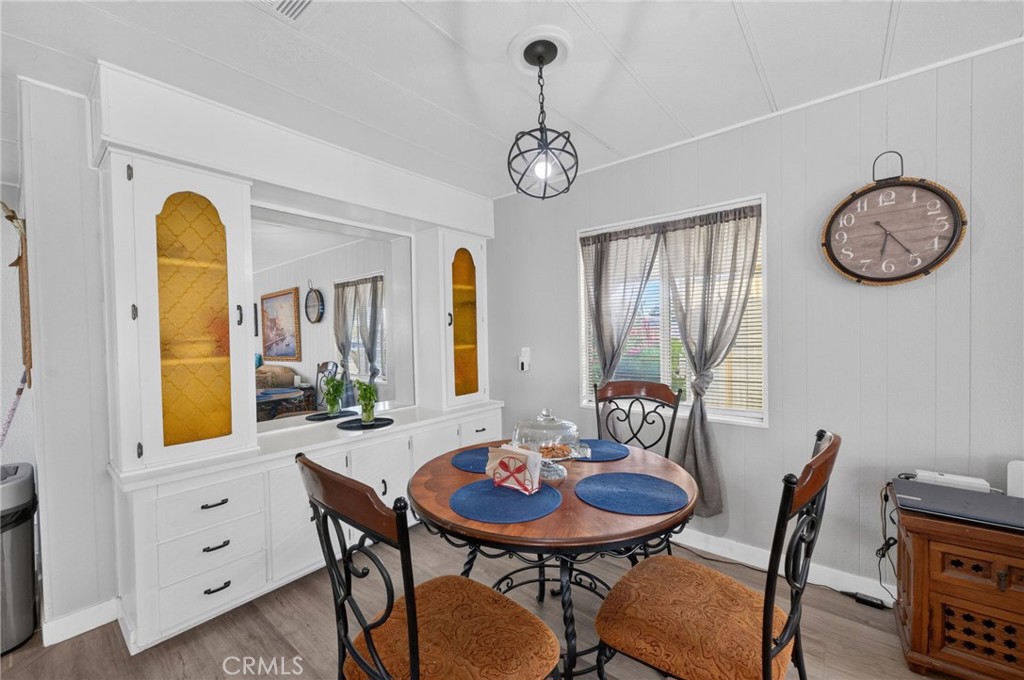 43831 Rassle Drive Hemet, CA 92544 - Photo 10 of 41