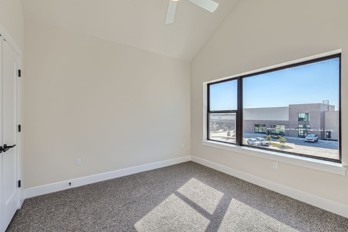 9101 Cattle Baron Path Austin, TX 78747 - Photo 14 of 29 a big room with a window