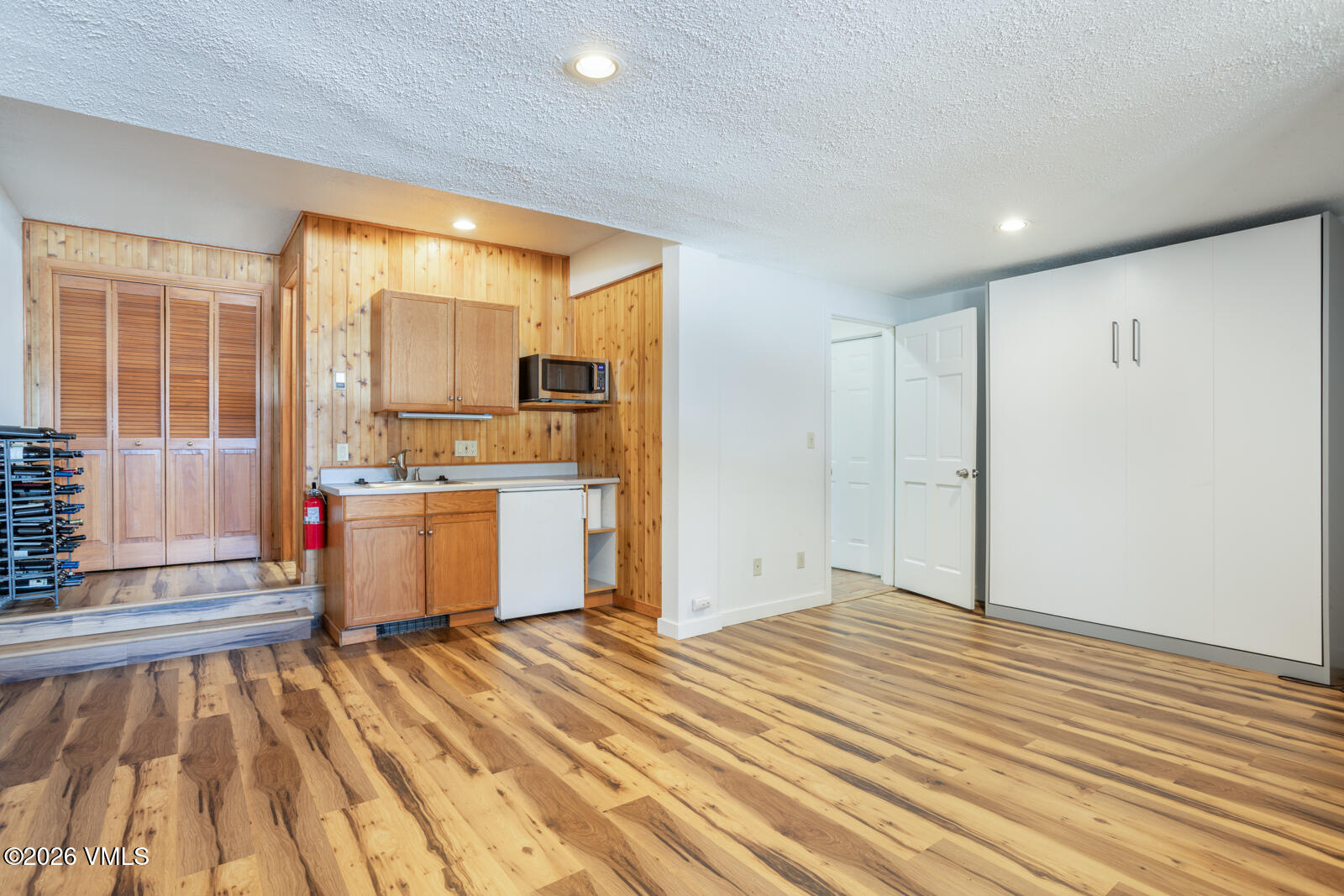 5580 Coyote Ridge Avon, CO 81620 - Photo 33 of 38 Murphy bed