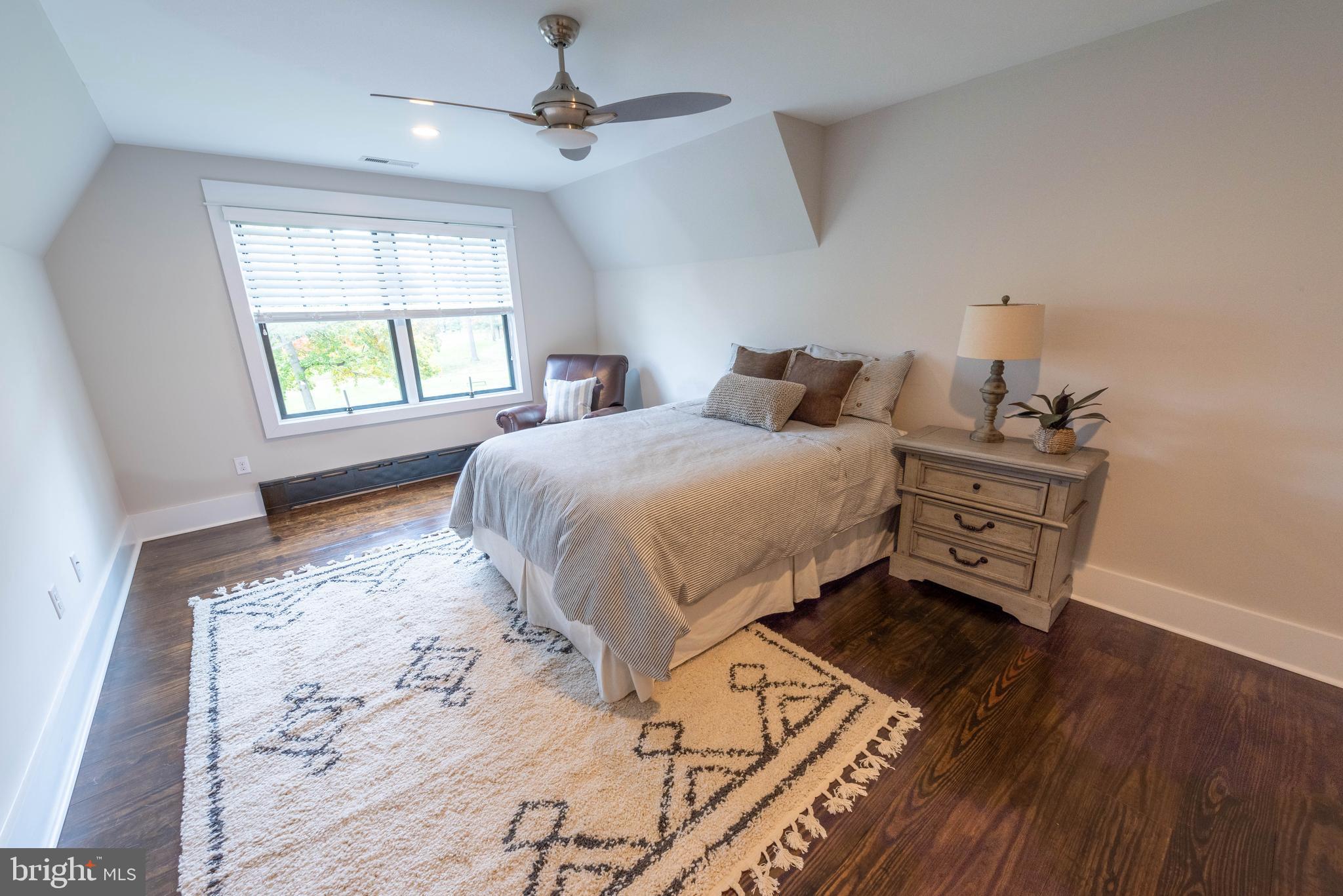 1201 Golf Road Cinnaminson, NJ 08077 - Photo 26 of 33 Bedroom w walk-in closet and private bath