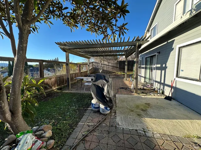 $670,000 | 2472 Vista Grande, Fairfield, CA 94534