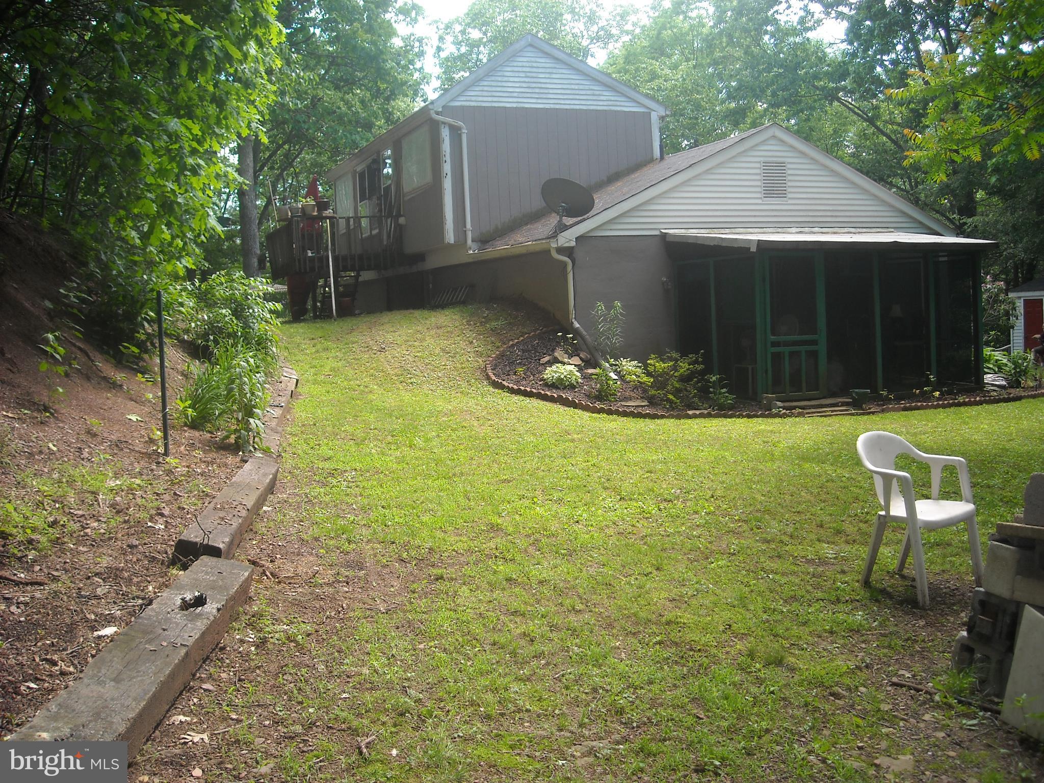 58 Hoffman Road Duncannon, PA 17020 - Photo 2 of 5 Side