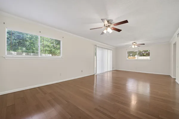 $1,699 | 1106 East Red Cedar Circle, Spring, TX 77380