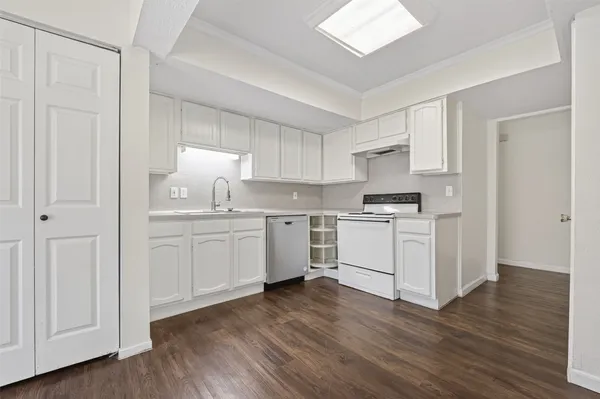 $1,699 | 1106 East Red Cedar Circle, Spring, TX 77380