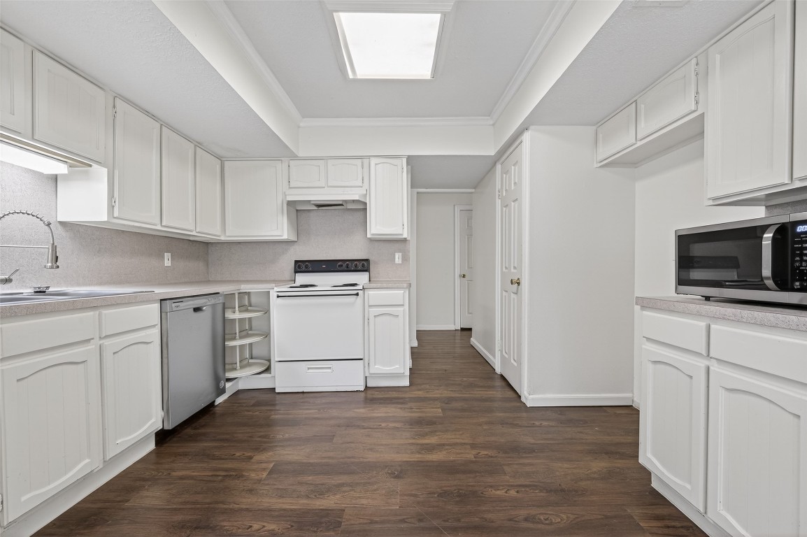 1106 East Red Cedar Circle Spring, TX 77380 - Photo 18 of 43