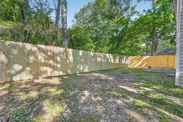 $1,750 | 1106 East Red Cedar Circle, Spring, TX 77380