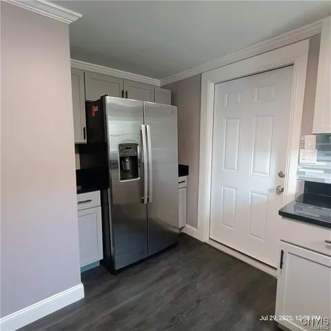 $239,900 | 200 Garden City Drive, Salina, NY 13211