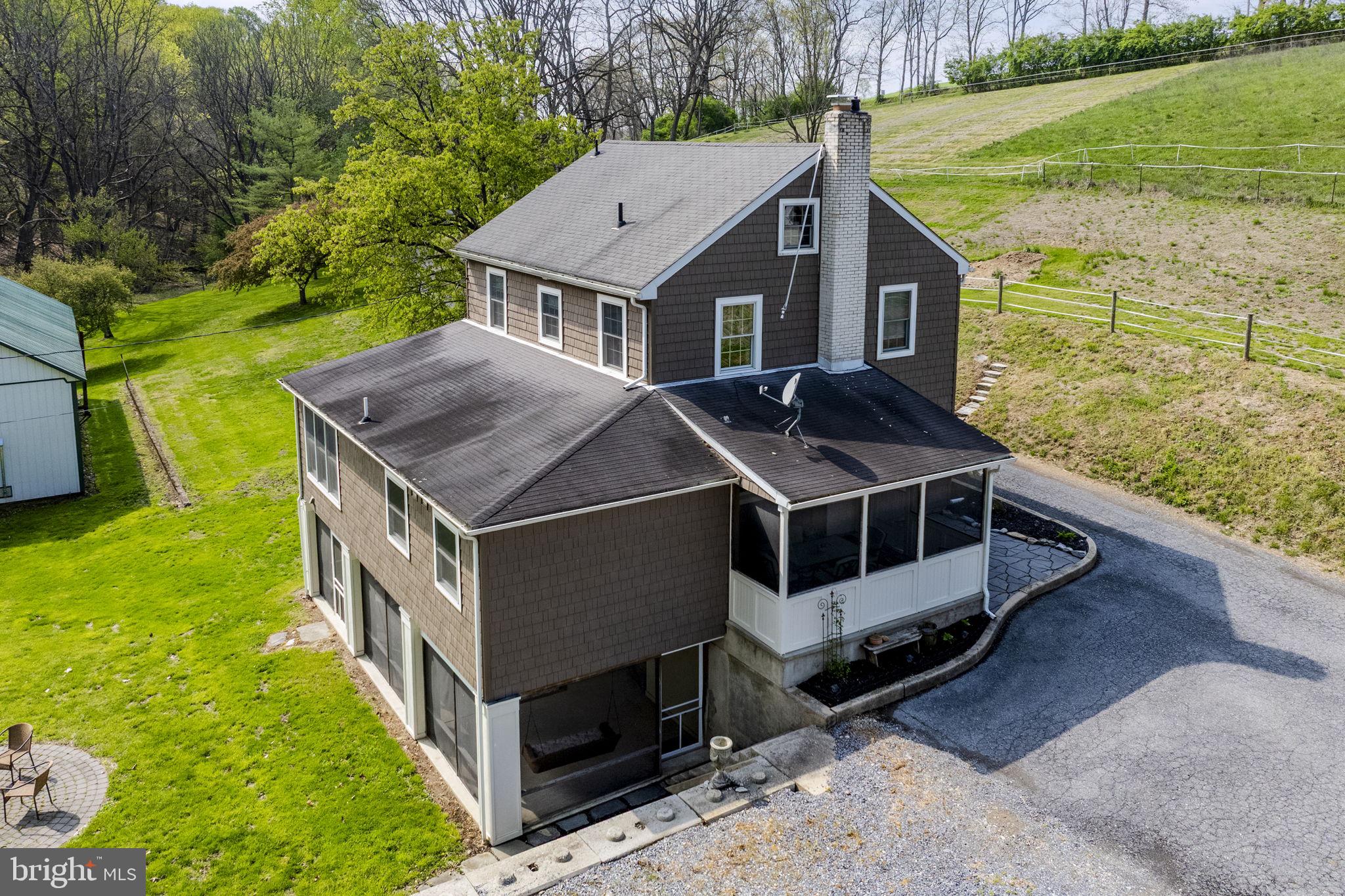 110 Wooltown Road Wernersville, PA 19565 - Photo 15 of 123