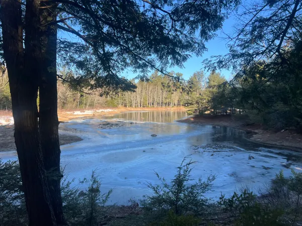 $149,900 | 40 Benjamin Way, Waltham, ME 04605