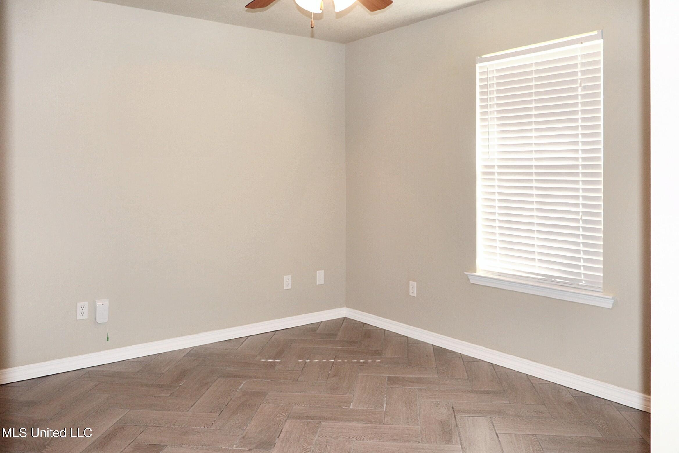 22020 Rayvan Lane Kiln, MS 39556 - Photo 12 of 24 BDR2.1