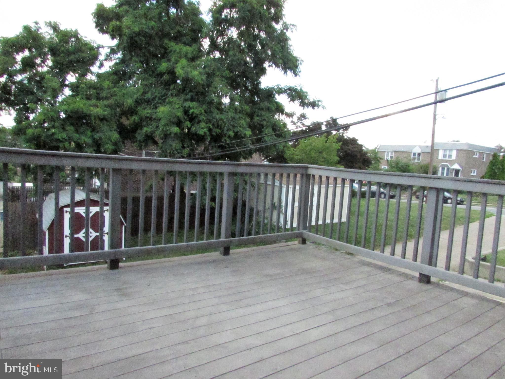126 Alverstone Road Clifton Heights, PA 19018 - Photo 18 of 28 Trexs Deck