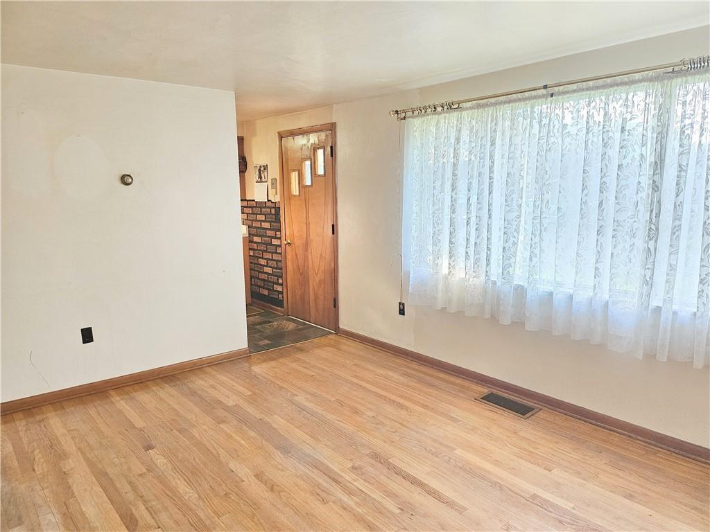 617 New Castle Road Slippery Rock, PA 16057 - Photo 9 of 31 Gallery Image 9