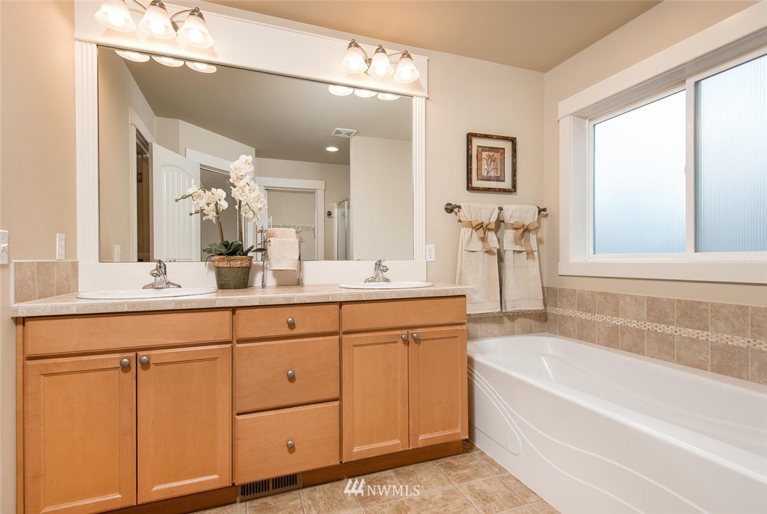 824 234th Place Southeast Bothell, WA 98021 - Photo 15 of 25