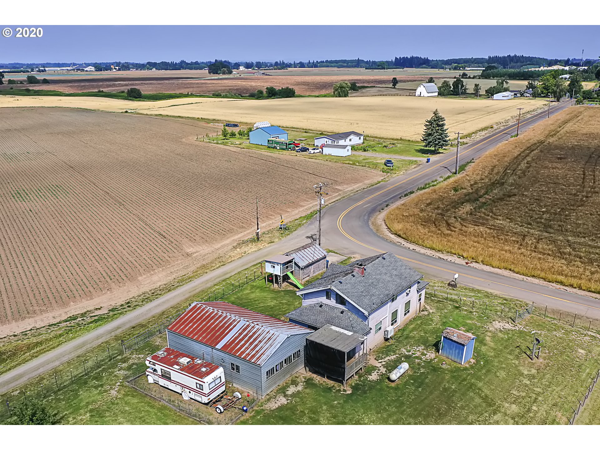 8061 Sleepy Hollow Road Northeast Woodburn, OR 97071 - Photo 1 of 26