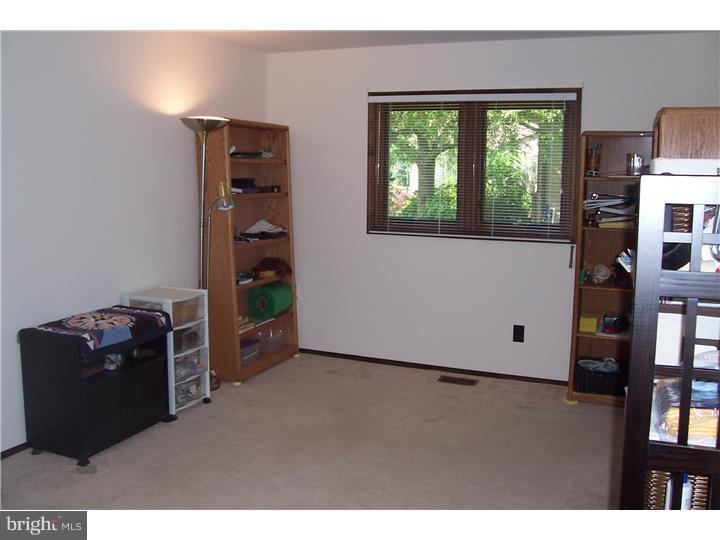 101 Peter Rafferty Drive Hamilton Square, NJ 08690 - Photo 14 of 25 In-law Suite