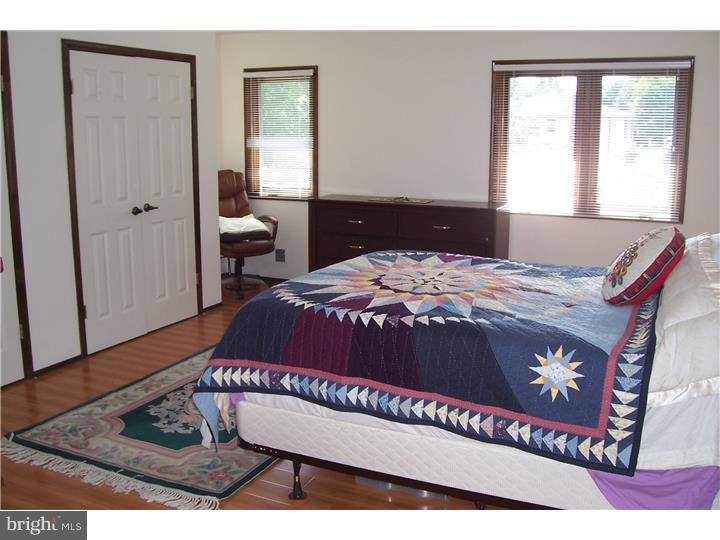 101 Peter Rafferty Drive Hamilton Square, NJ 08690 - Photo 16 of 25 Master Bedroom