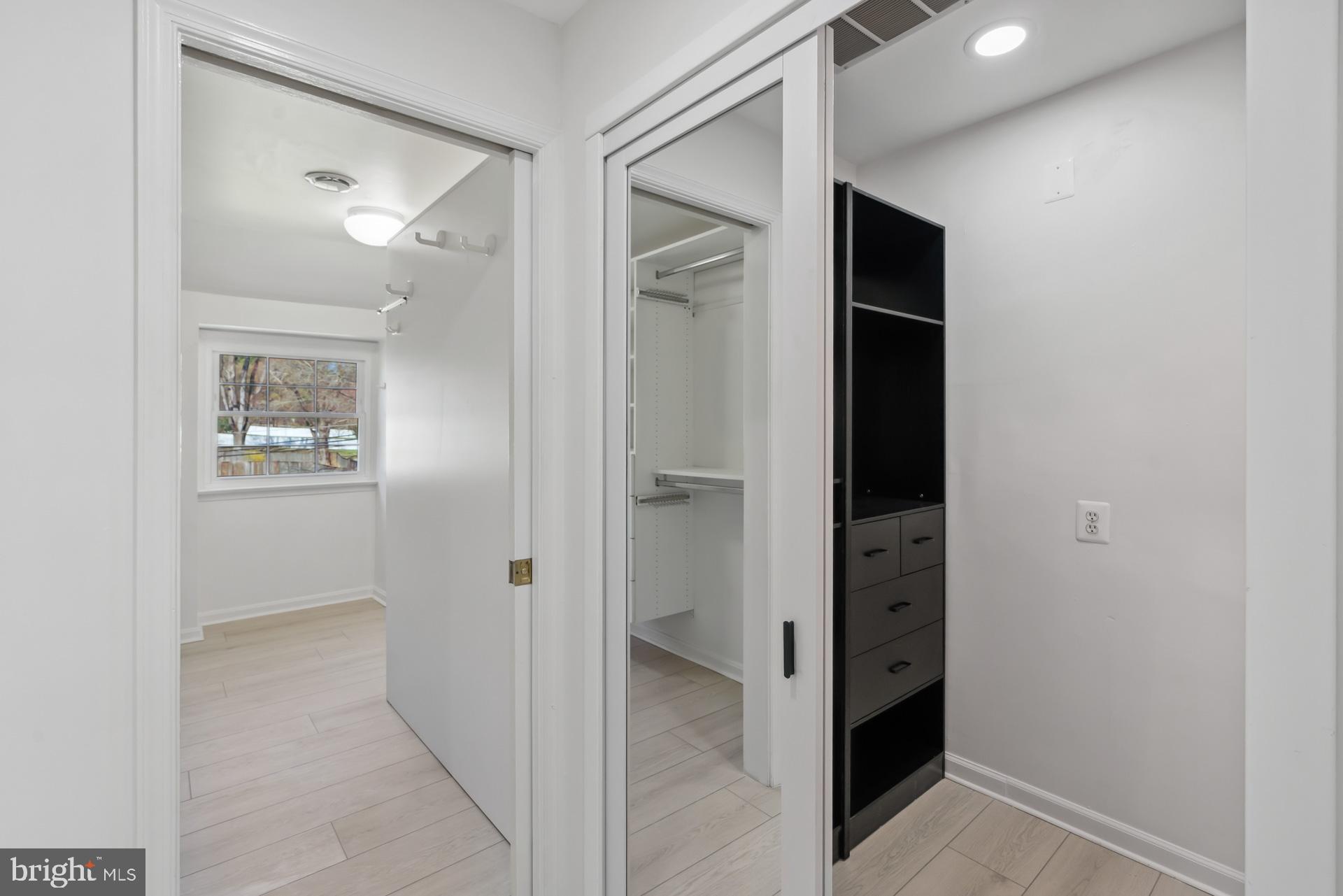 8417 Kingsgate Road Potomac, MD 20854 - Photo 42 of 61