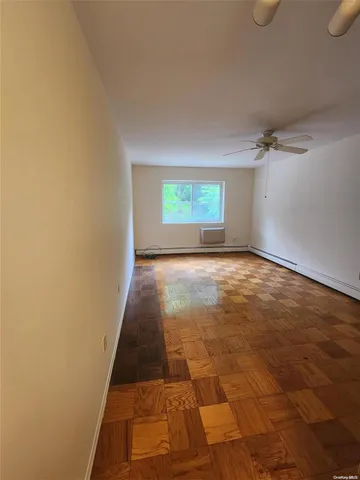 $500,000 | 320 East Shore Road, Unit 11B, Great Neck, NY 11023