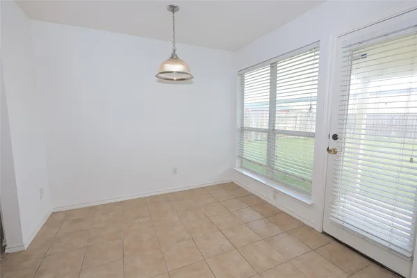 $1,800 | 142 Thunder Basin Drive, Richmond, TX 77469