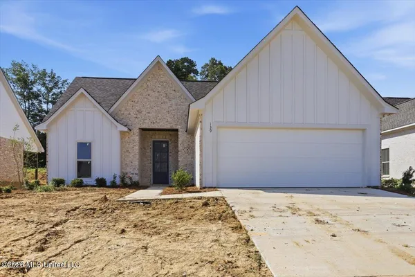 $419,999 | 139 Bronson Bend, Flowood, MS 39232
