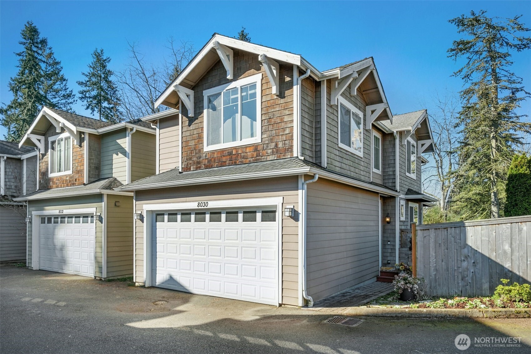 8030 212th Street Southwest Edmonds, WA 98026 - Photo 2 of 35