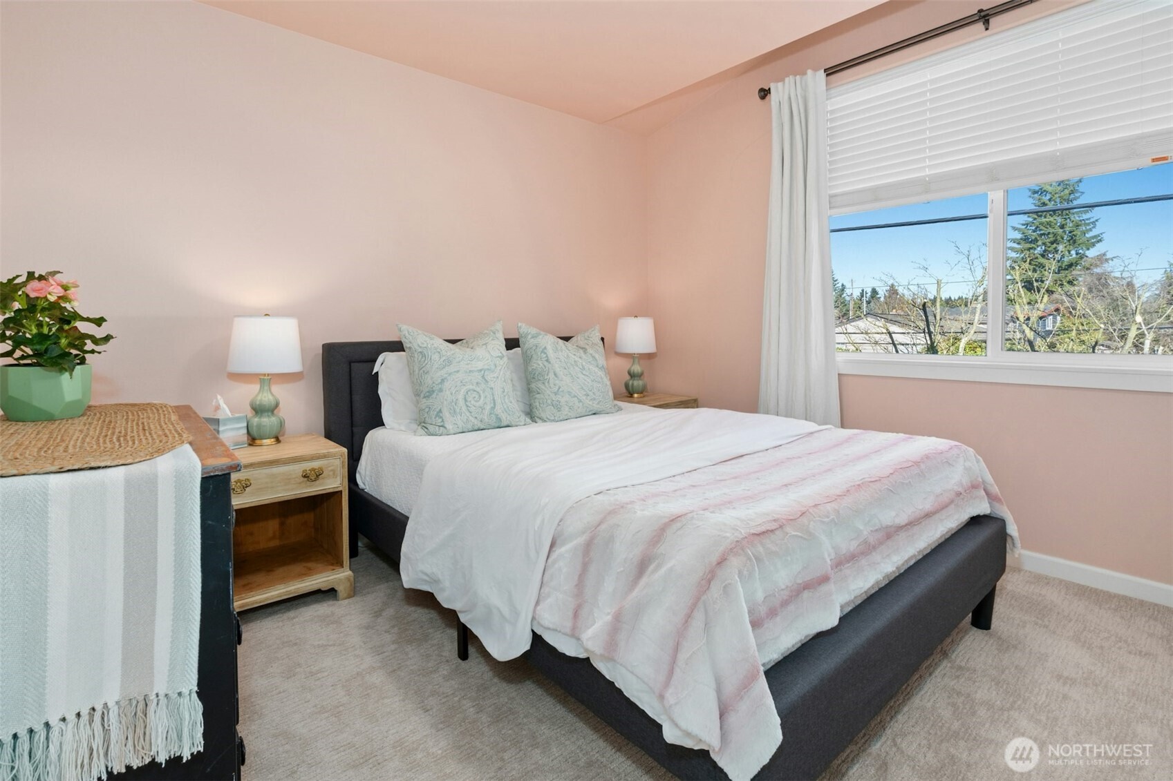 8030 212th Street Southwest Edmonds, WA 98026 - Photo 22 of 35