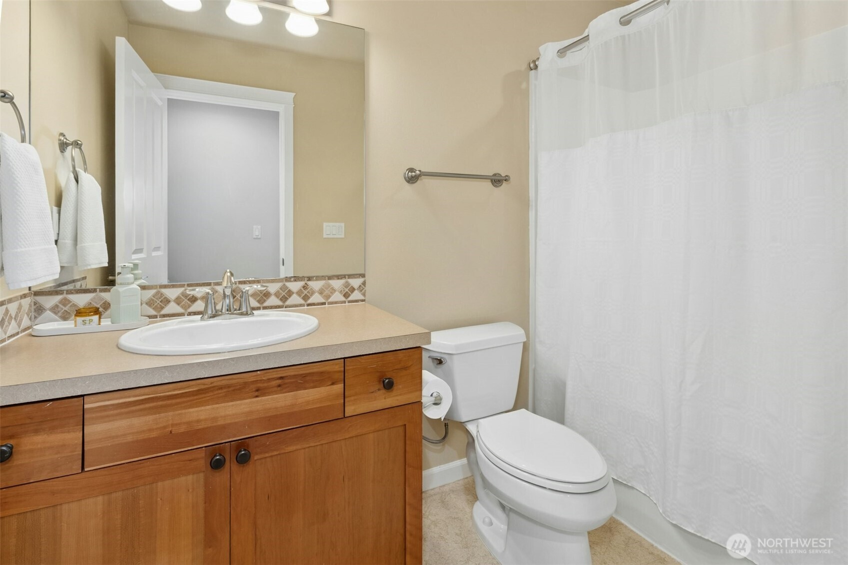 8030 212th Street Southwest Edmonds, WA 98026 - Photo 25 of 35