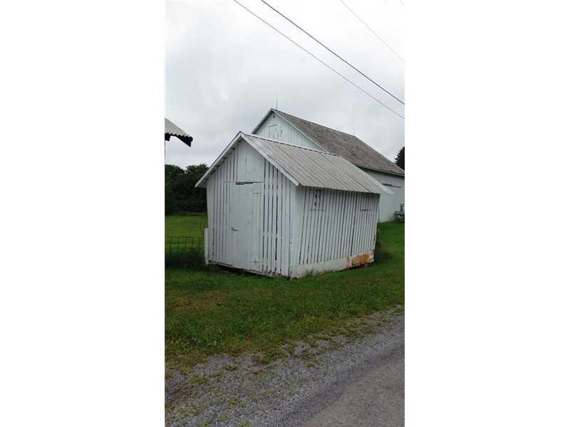 106 Harper Road Karns City, PA 16041 - Photo 14 of 16 Other. chicken coup