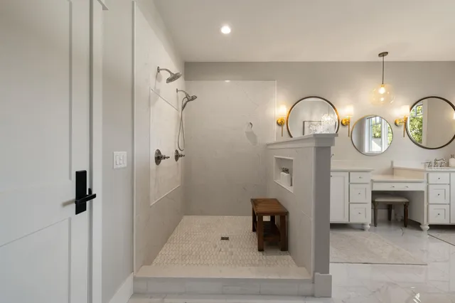 $2,395,000 | 19522 Love Lake Road, Brainerd, MN 56401