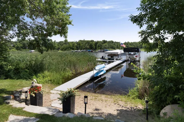 $2,395,000 | 19522 Love Lake Road, Brainerd, MN 56401