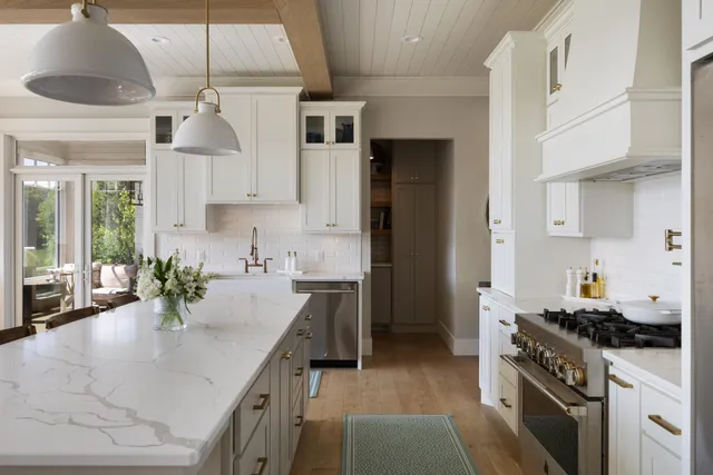 $2,395,000 | 19522 Love Lake Road, Brainerd, MN 56401