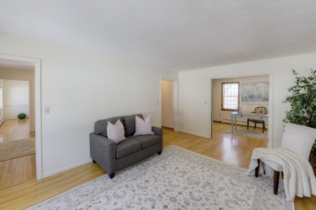 174 Anderson Road Marlborough, MA 01752 - Photo 13 of 42 Gallery Image 13