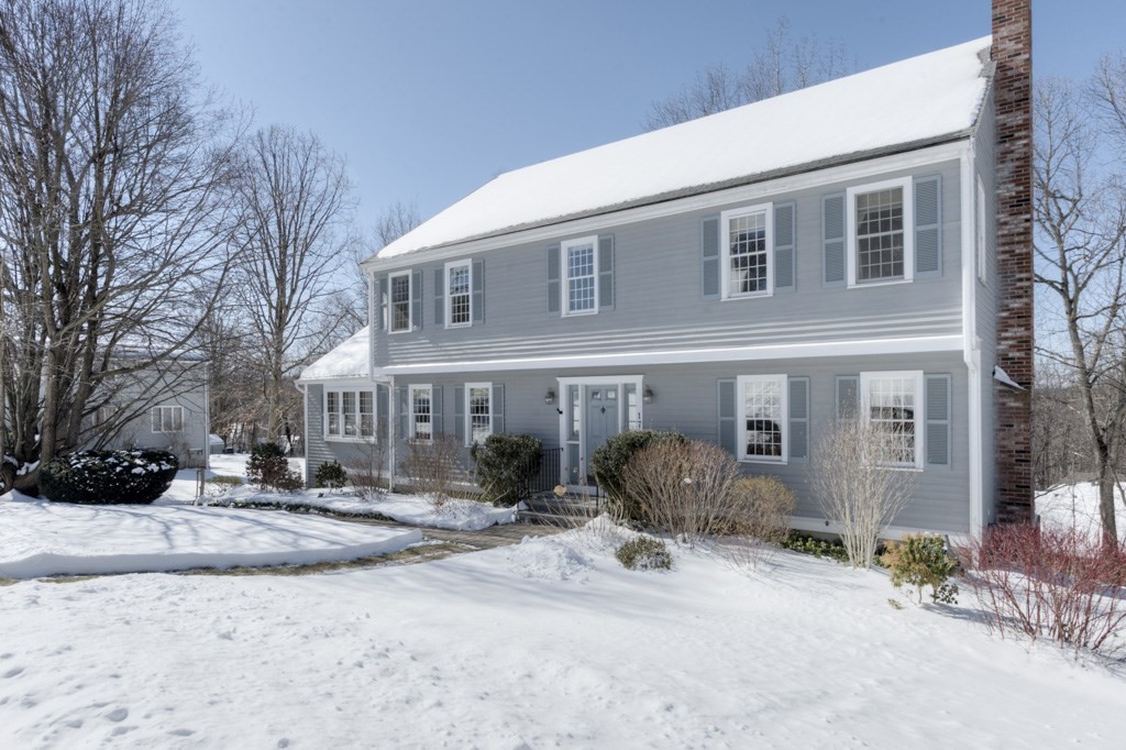 174 Anderson Road Marlborough, MA 01752 - Photo 2 of 42 Gallery Image 2
