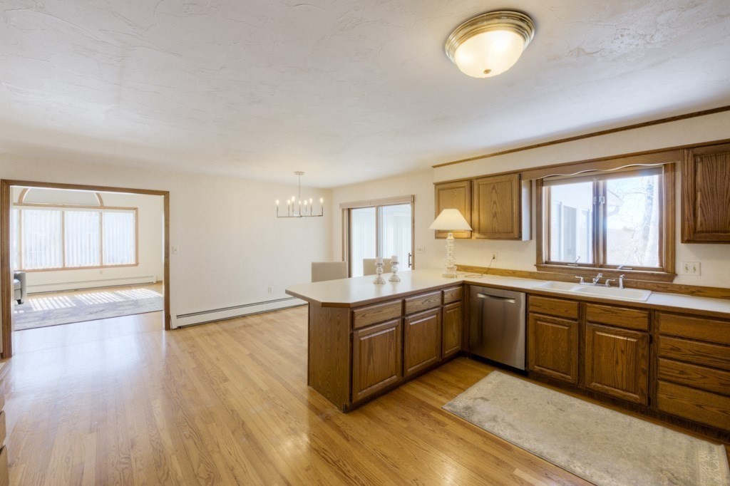 174 Anderson Road Marlborough, MA 01752 - Photo 23 of 42 Gallery Image 23