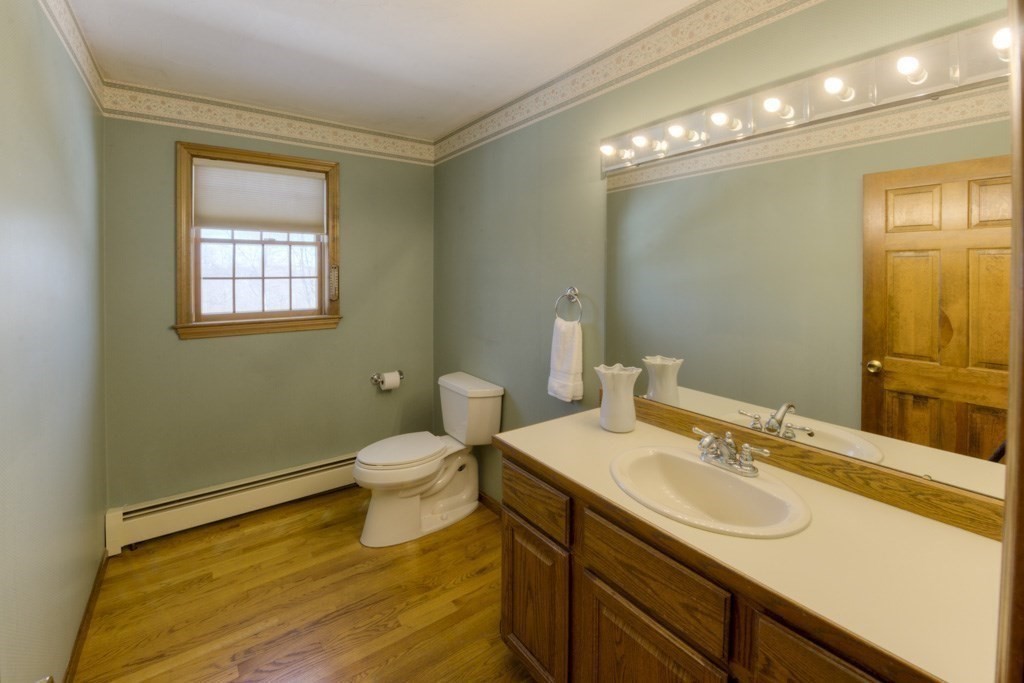 174 Anderson Road Marlborough, MA 01752 - Photo 31 of 42 Gallery Image 31