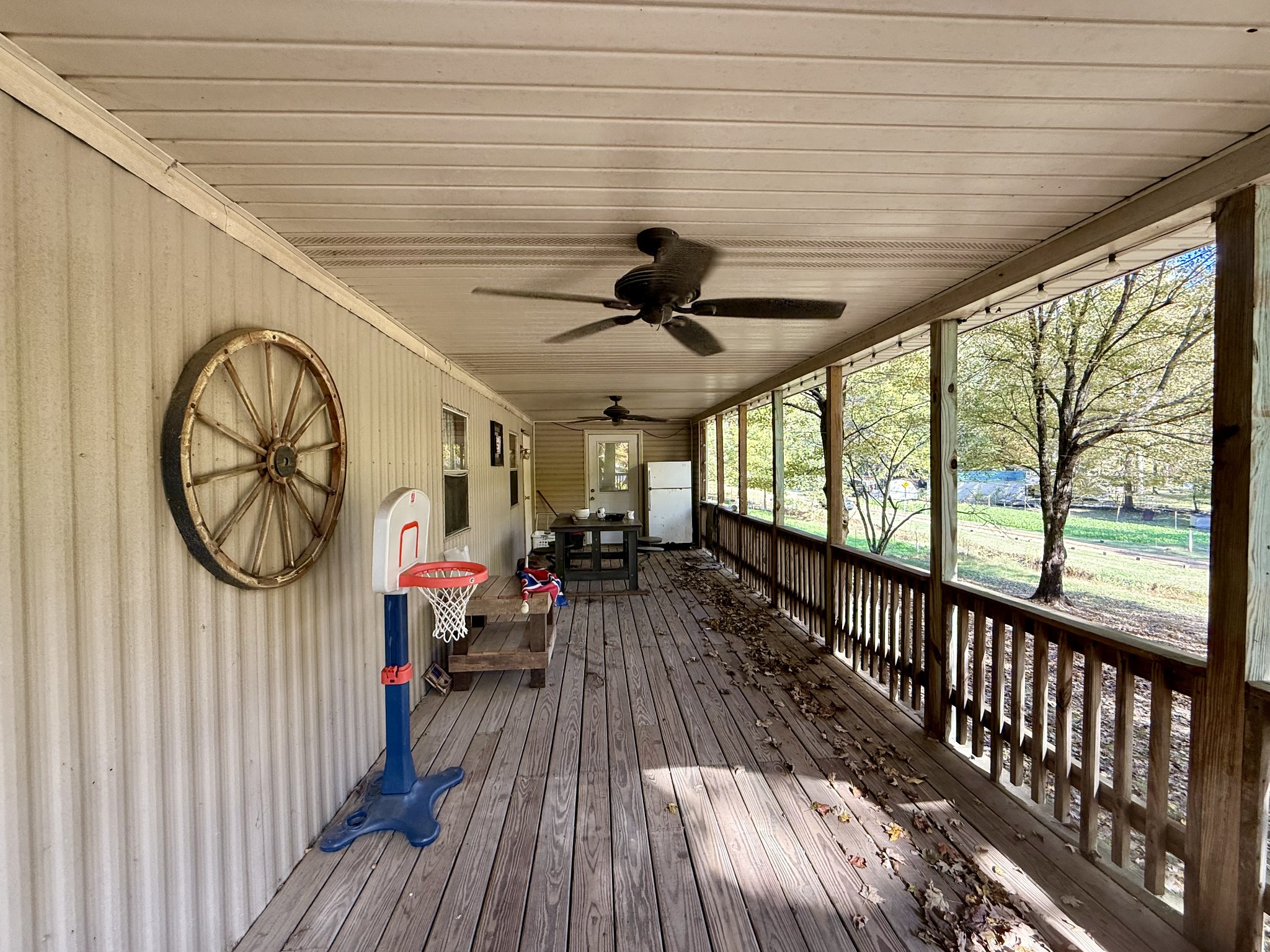 135 Haylee Road Waverly, TN 37185 - Photo 7 of 21 a very nice looking room with wooden floor and windows
