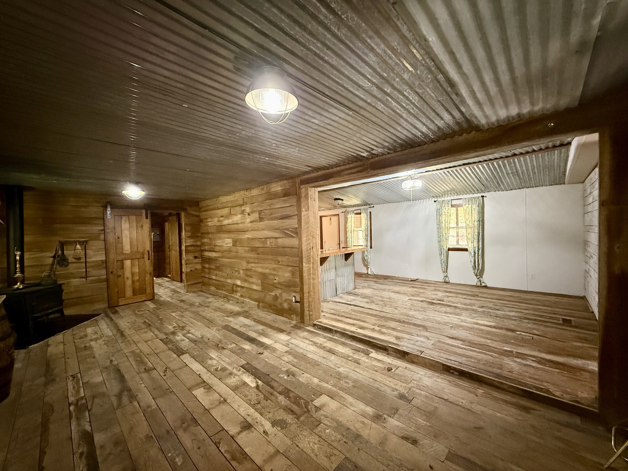 135 Haylee Road Waverly, TN 37185 - Photo 10 of 21 a view of an empty room