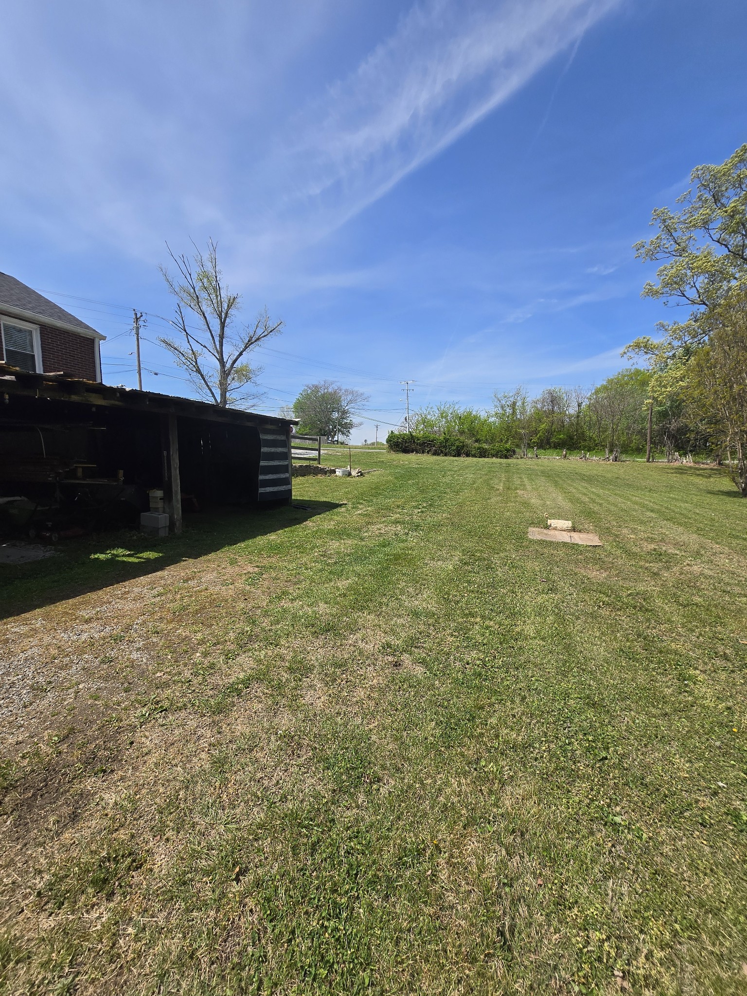 1605 New Dry Hollow Road Vanleer, TN 37181 - Photo 38 of 40 a view of an ocean and mountain